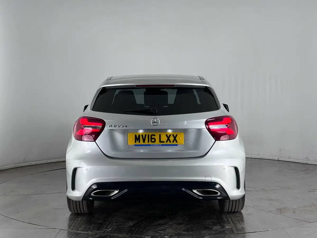 2016-mercedes-benz-a-class-21d-a200d-amg-line-136ps-premiumss-big-6