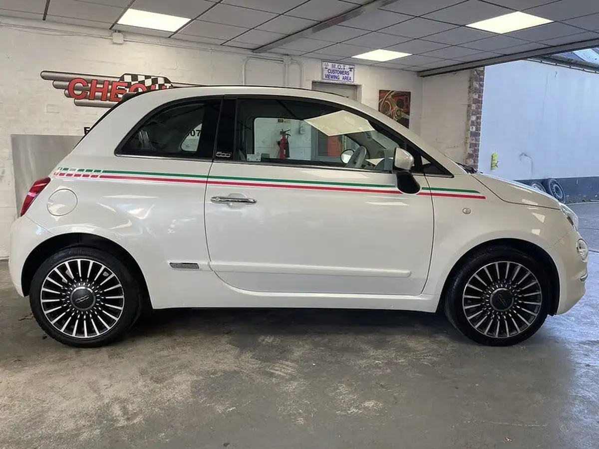 2017-fiat-500c-09-lounge-105bhp-big-4