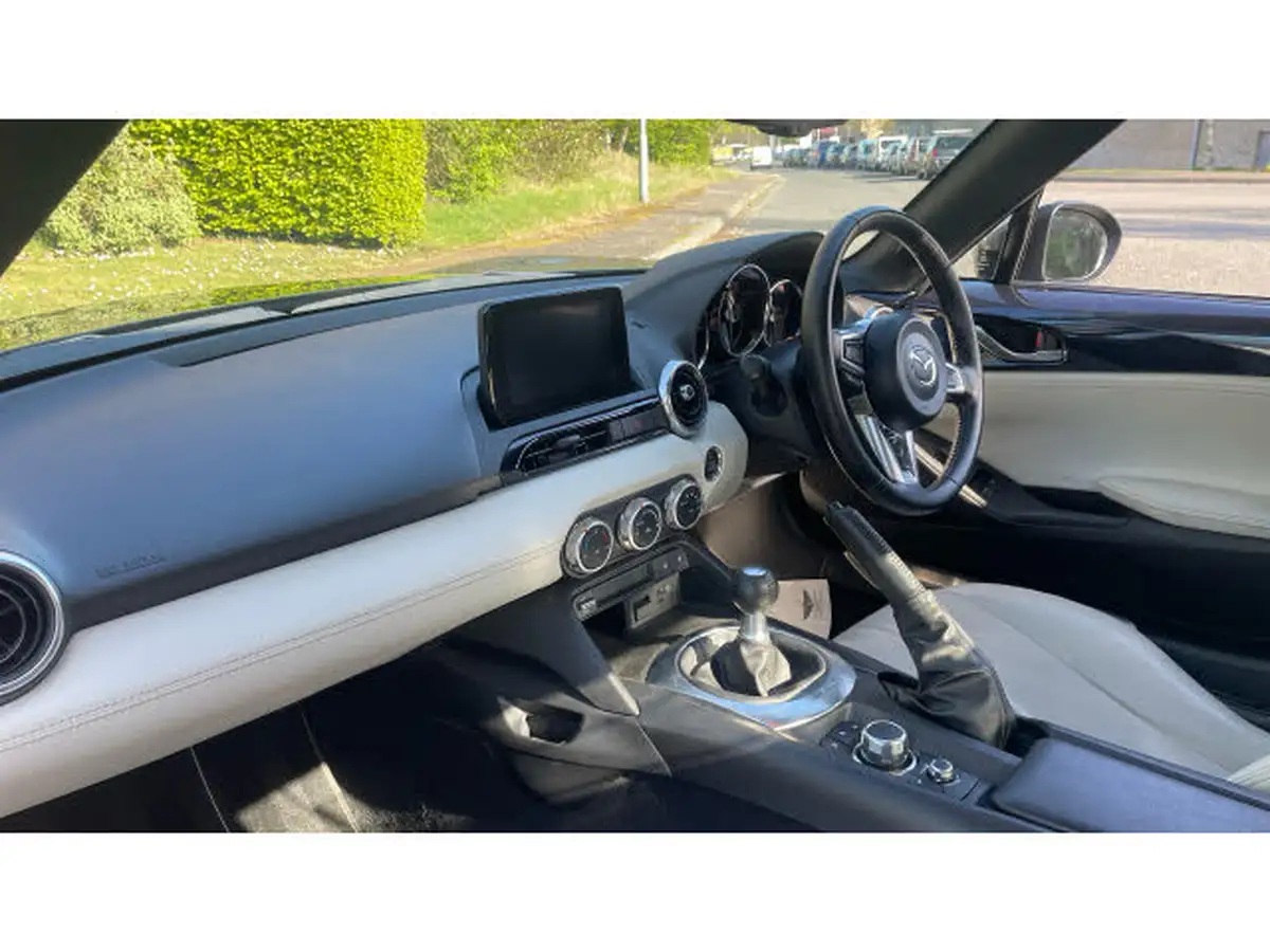 2021-mazda-mx-5-20-gt-sport-tech-rf-big-8