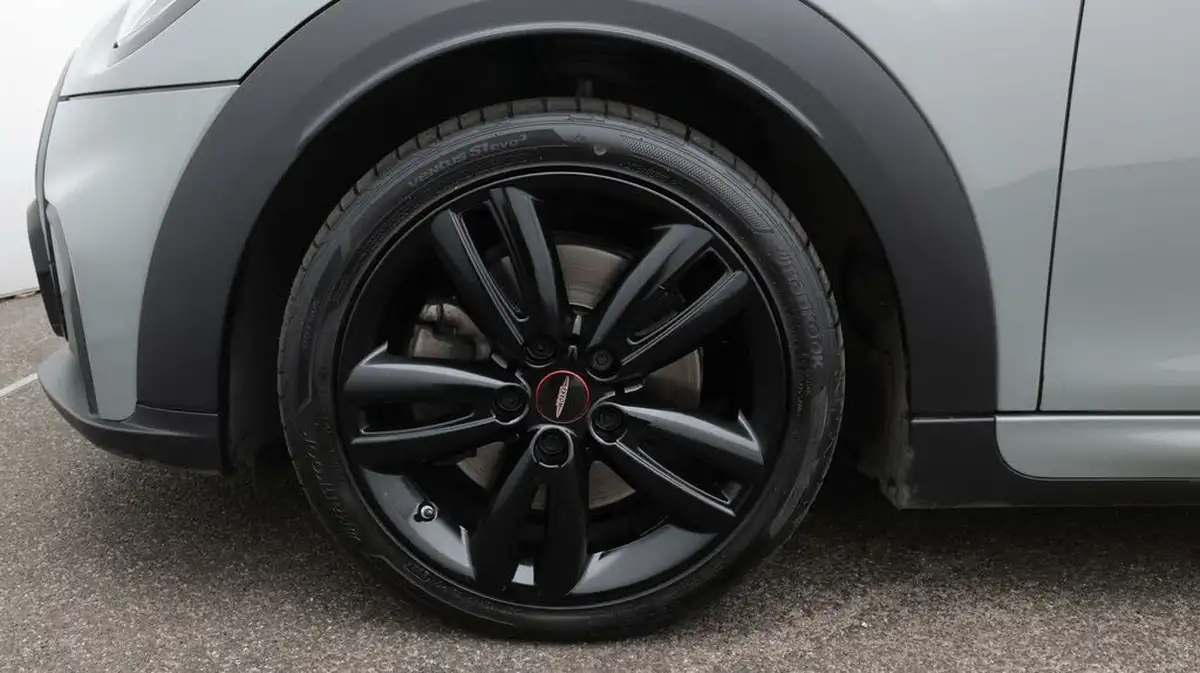 2021-mini-cooper-20-cooper-s-sport-hatchback-3d-auto-big-18