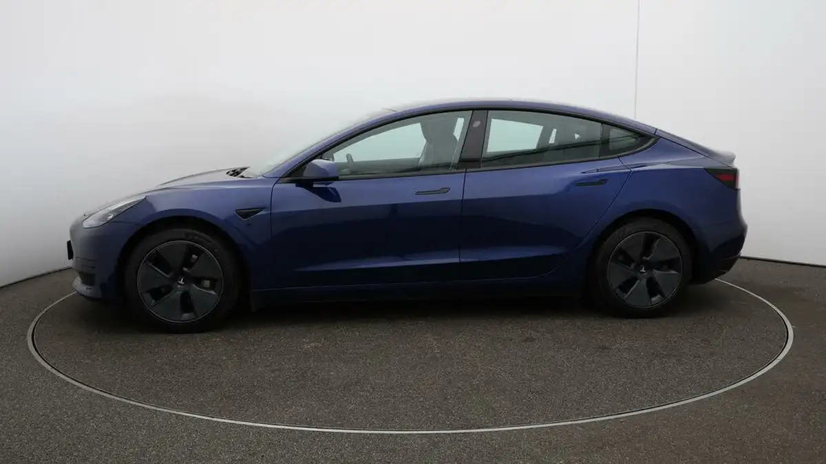 2021-tesla-model-3-e-standard-plus-big-4