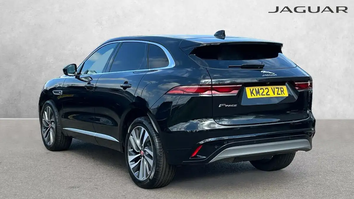 2022-jaguar-f-pace-20-p250-r-dynamic-hse-big-1