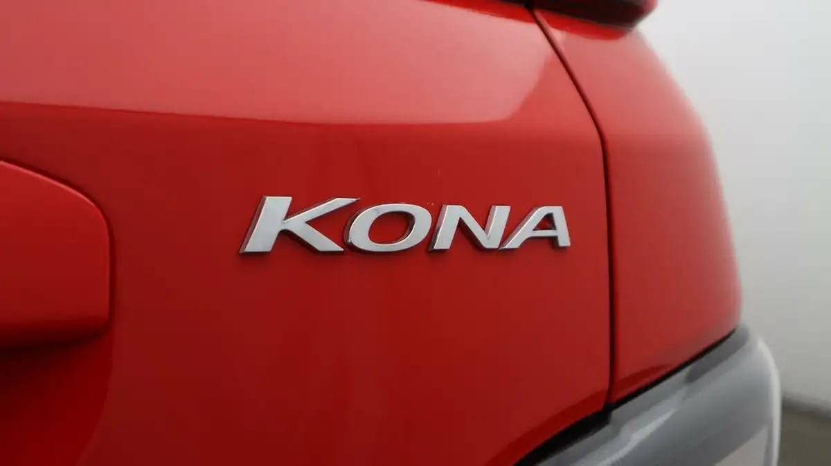2022-hyundai-kona-10-t-gdi-se-connect-big-22
