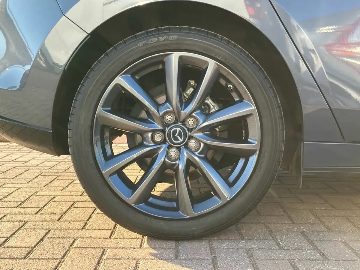 2022-mazda-mazda3-20-sport-lux-122ps-hatchback-5d-big-36