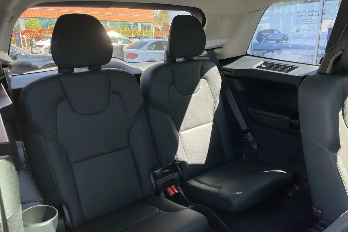 2024-volvo-xc90-20-t8-plus-big-6