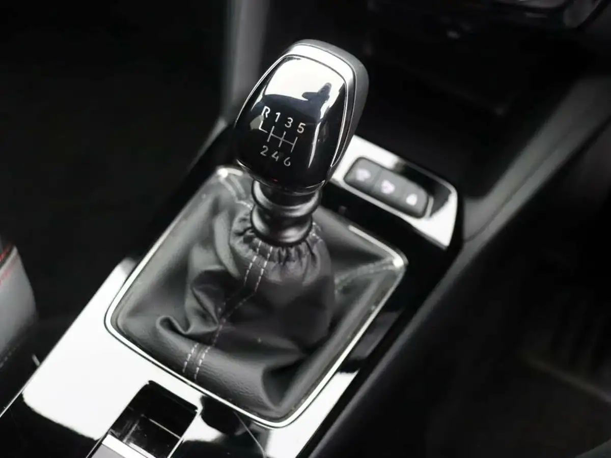 2023-vauxhall-mokka-12-gs-136ps-big-27