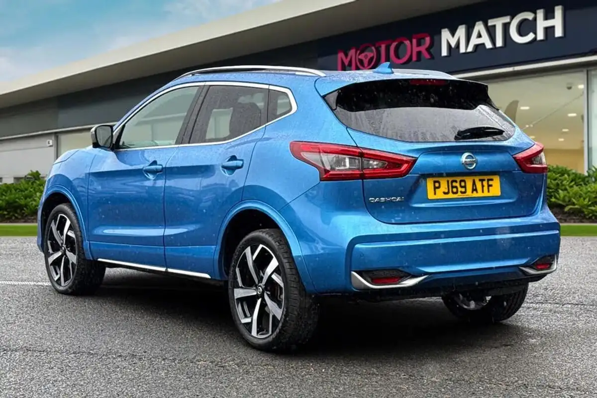 2019-nissan-qashqai-15dci-tekna-dct-big-1