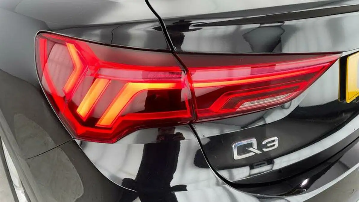 2021-audi-q3-15-35-tfsi-s-line-cod-sportback-big-28