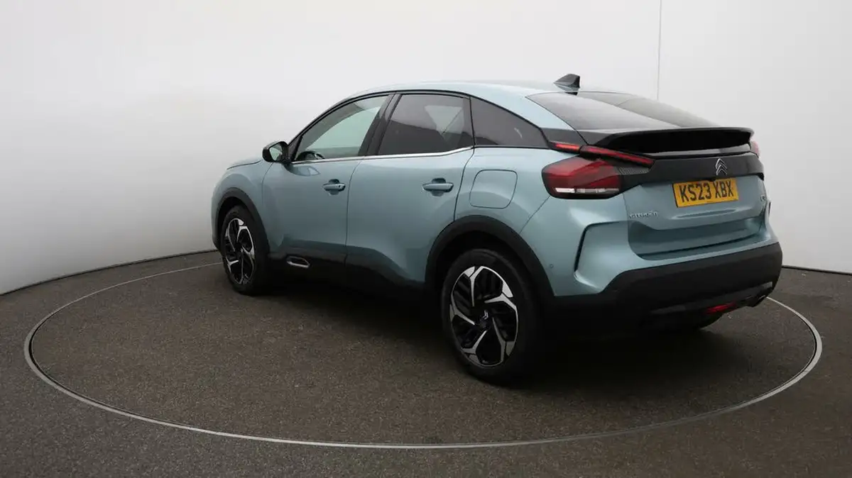 2023-citroen-c4-15bluehdi-shine-plus-big-53