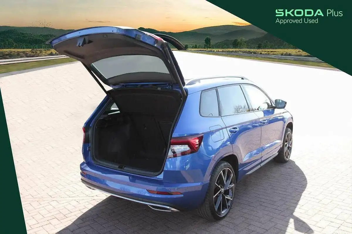 2021-skoda-karoq-15-tsi-sportline-big-11