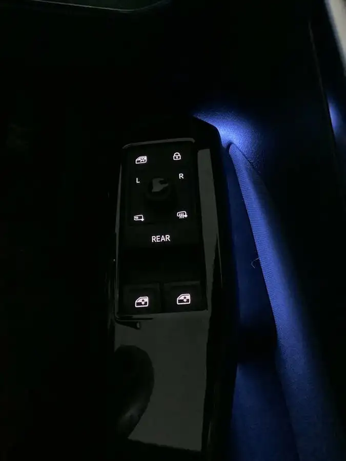 2022-volkswagen-id3-e-life-204ps-58kwh-pro-performance-big-22