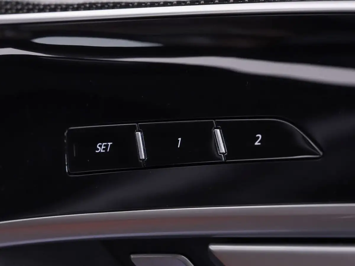 2022-audi-s8-40-tfsi-vorsprung-big-23