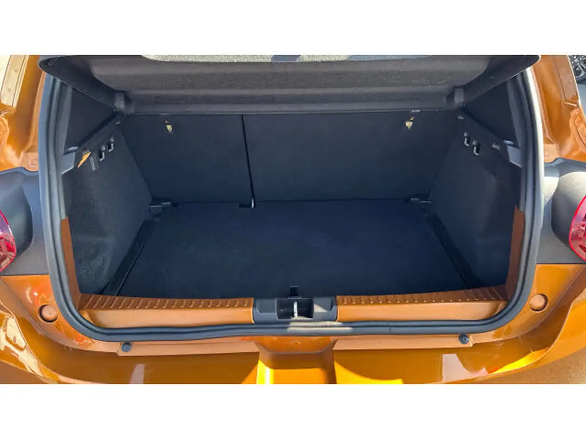 2022-dacia-sandero-stepway-10-tce-comfort-90bhp-big-14