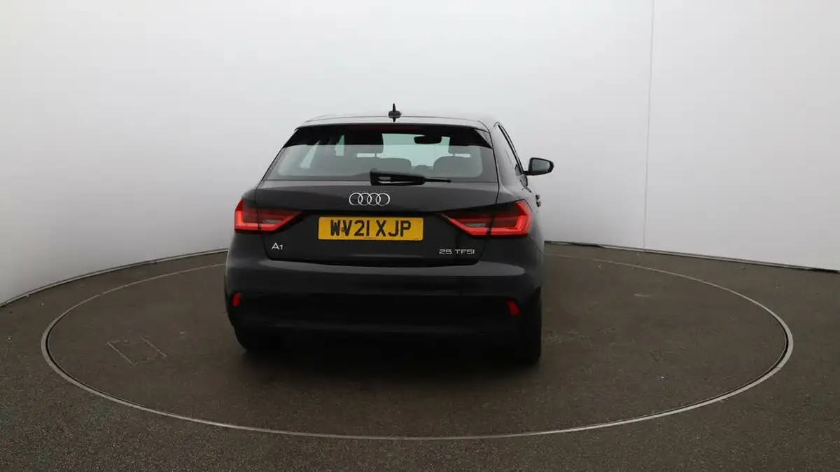 2021-audi-a1-10-25-tfsi-technik-big-6