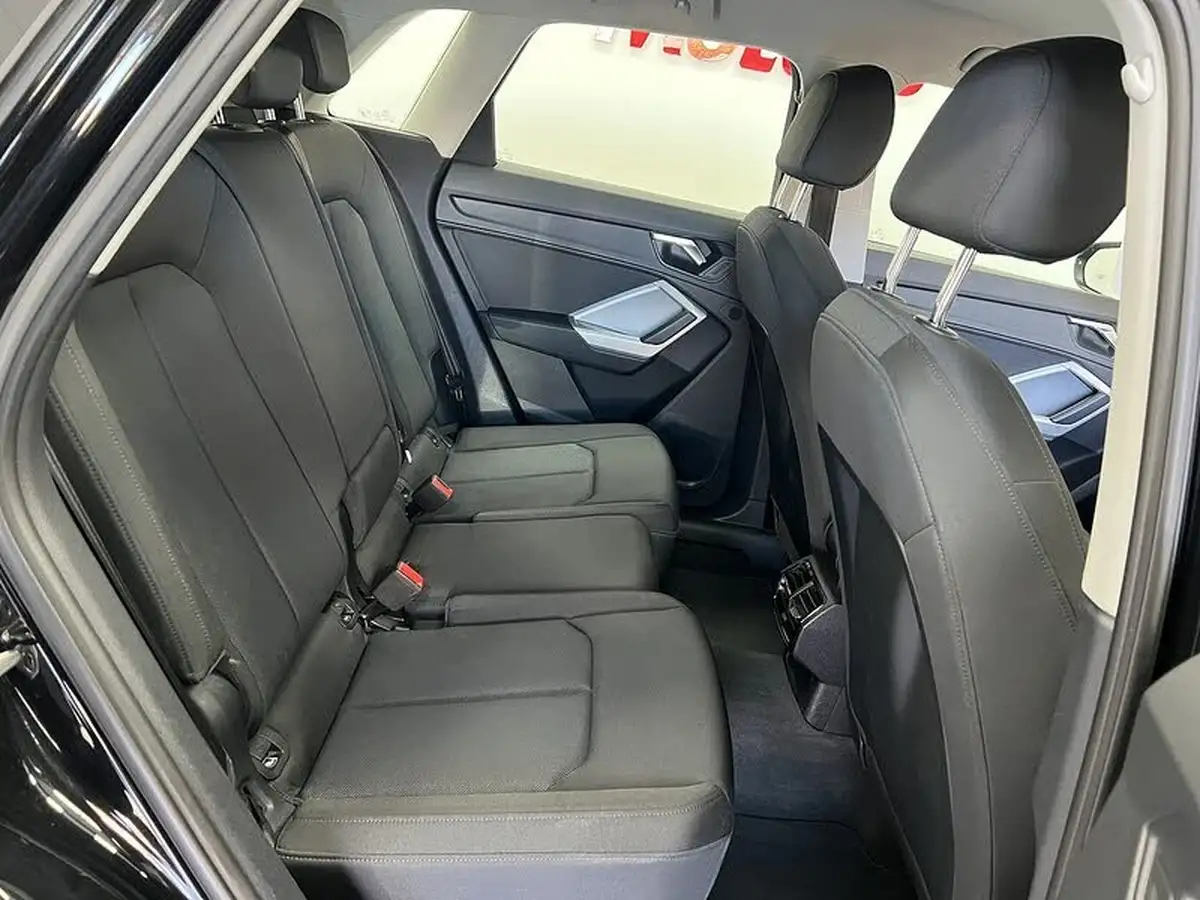2022-audi-q3-14-45-tfsi-e-technik-big-16