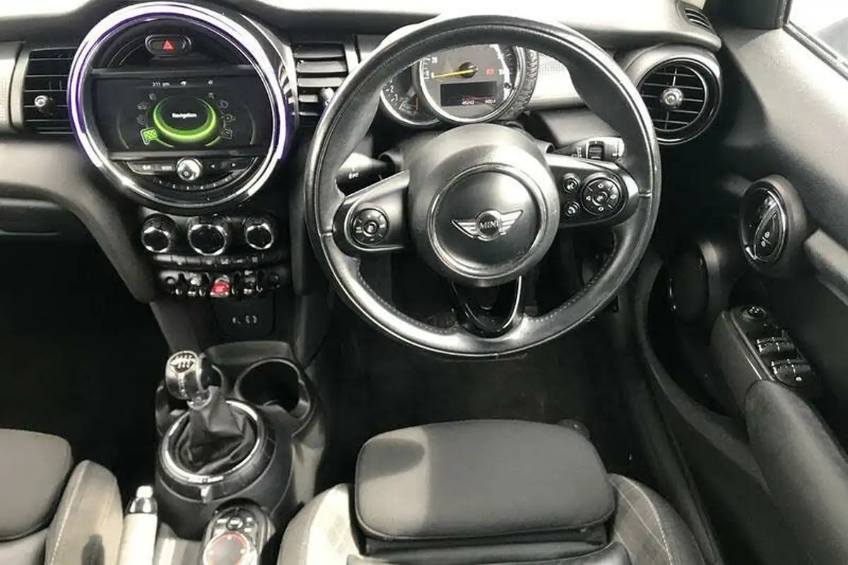 2016-mini-cooper-15td-cooper-d-ss-hatchback-5d-big-10
