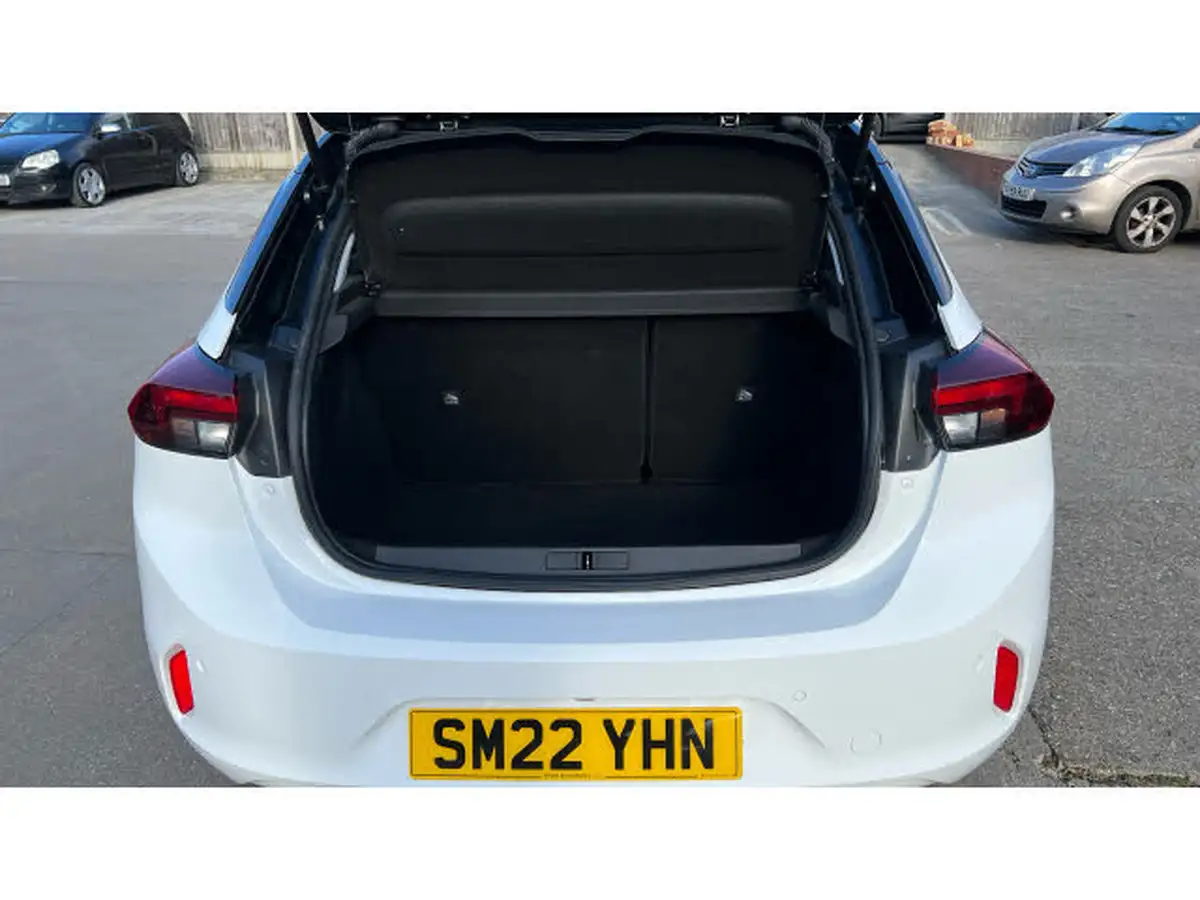2022-vauxhall-corsa-12i-elite-edition-big-3