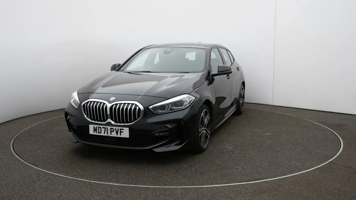 2022-bmw-1-series-15-118i-m-sport-lcp-dct-big-29