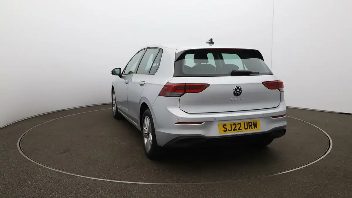 2022-volkswagen-golf-15-tsi-life-150ps-hatchback-big-51