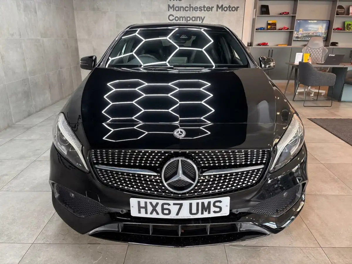 2017-mercedes-benz-a-class-21d-a200d-amg-line-premiumss-7g-dct-big-6