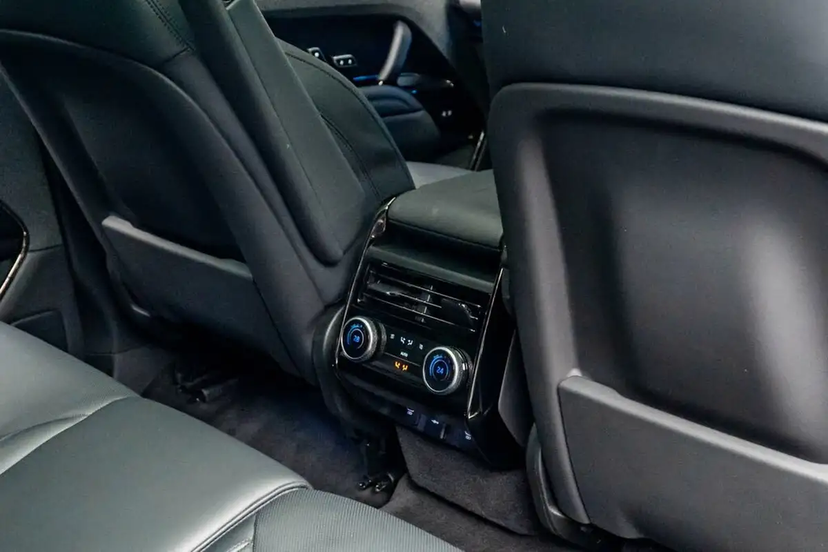 2022-land-rover-range-rover-sport-30-d350-autobiography-big-39