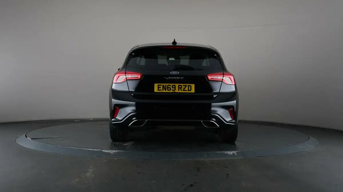 2020-ford-focus-15-vignale-hatchback-big-7