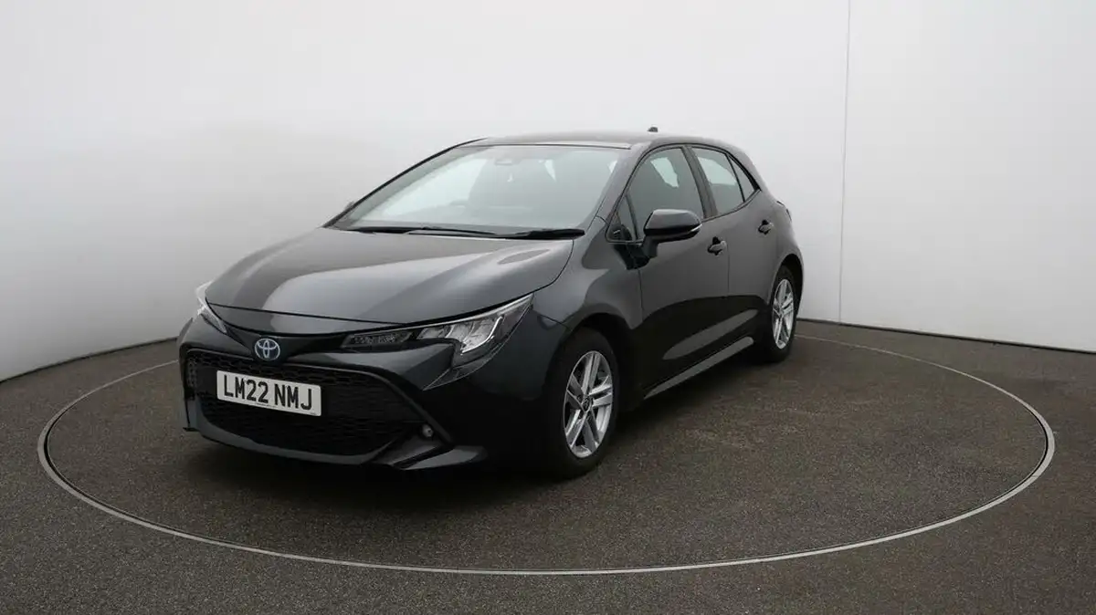 2022-toyota-corolla-18-vvt-i-icon-120bhp-trk-hatchback-5d-big-27