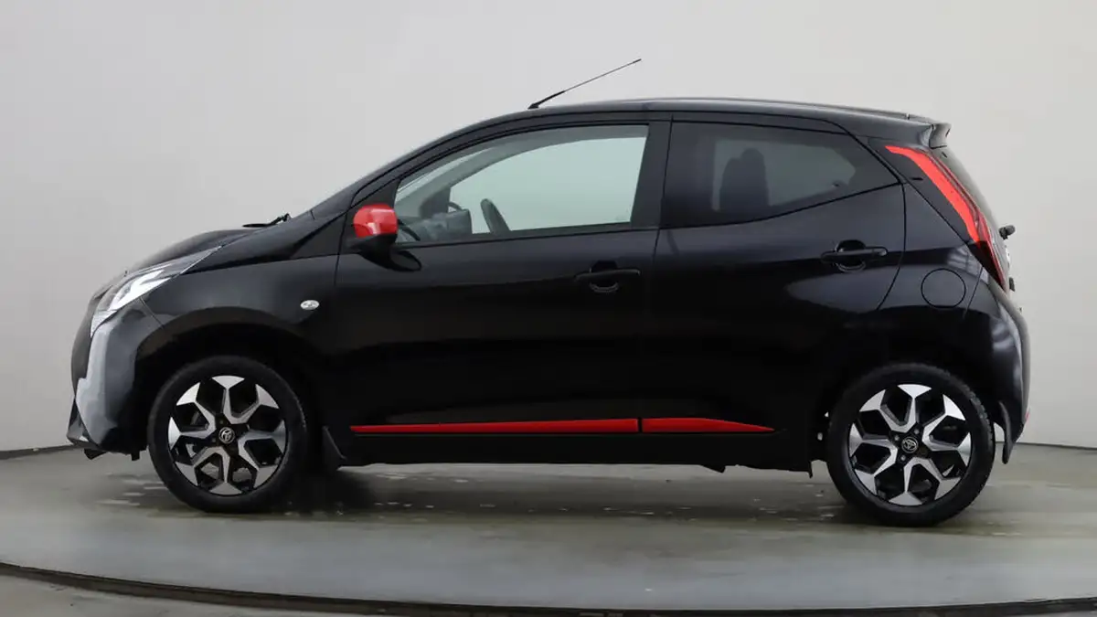 2019-toyota-aygo-10-vvt-i-x-trend-big-13