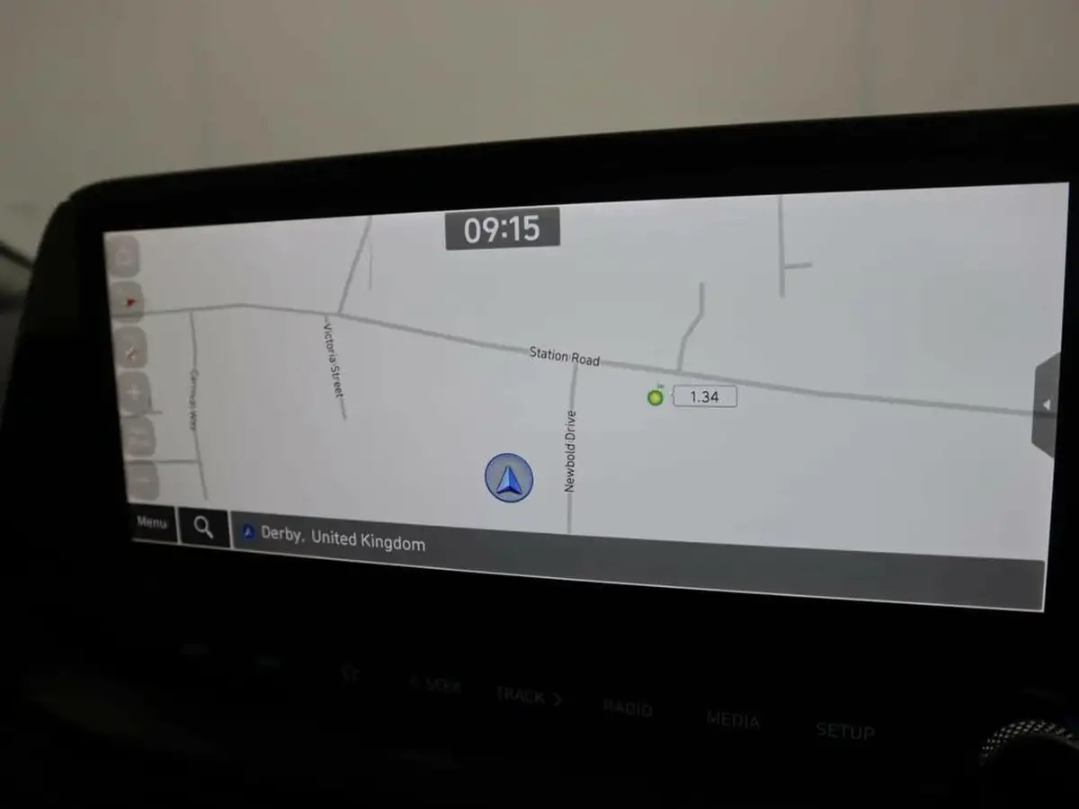 2022-hyundai-bayon-10-t-gdi-premium-100ps-dct-big-11