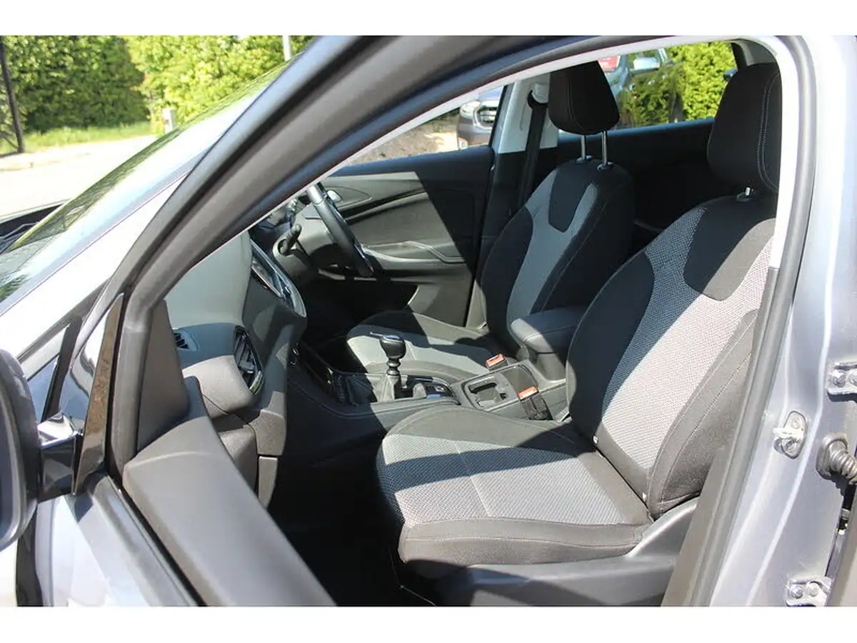 2018-vauxhall-grandland-x-16cdti-se-122ps-ecotec-big-11