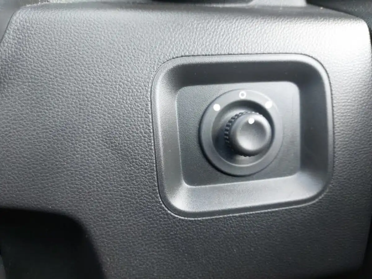 2020-dacia-duster-13-tce-comfort-ss-big-17