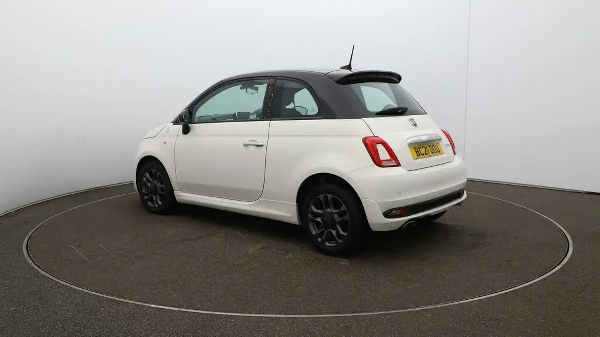 2021-fiat-500-10-hey-google-big-53