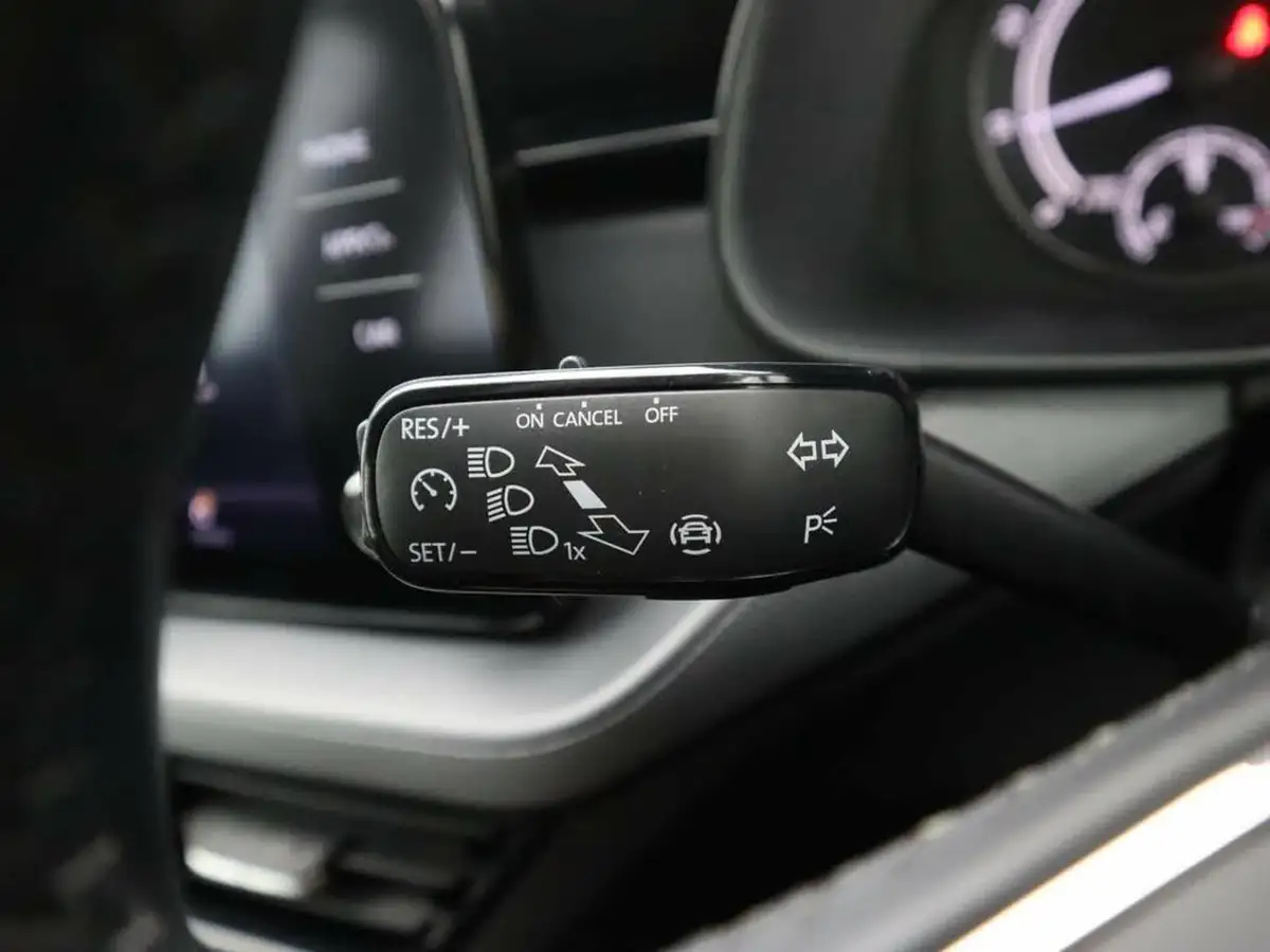 2023-skoda-kamiq-10-tsi-se-109ps-big-22