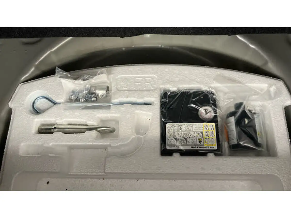 2023-suzuki-swift-12-dualjet-sz-t-big-26