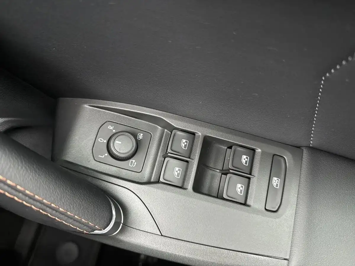 2024-cupra-formentor-15-tsi-v2-dsg-big-17