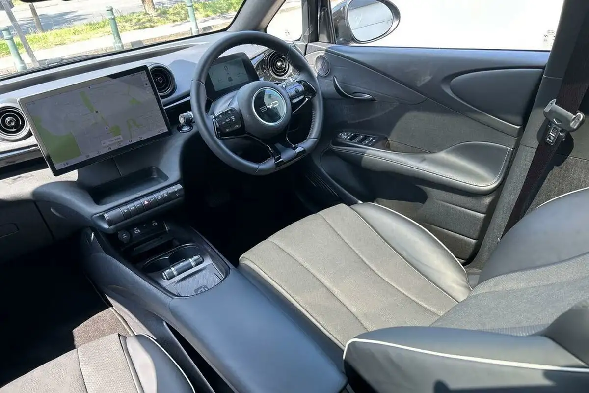 2024-byd-dolphin-e-design-big-40