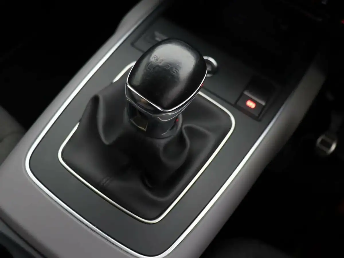 2021-citroen-c5-aircross-15bluehdi-shine-plus-big-29