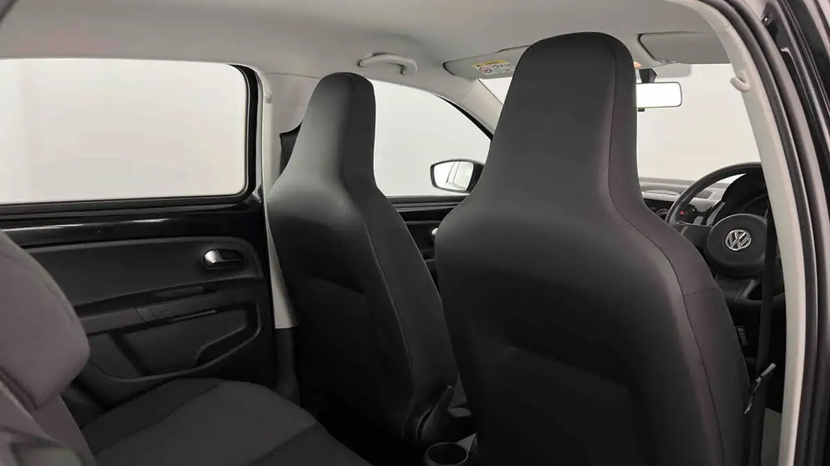 2016-volkswagen-up-10-move-up-5d-big-35