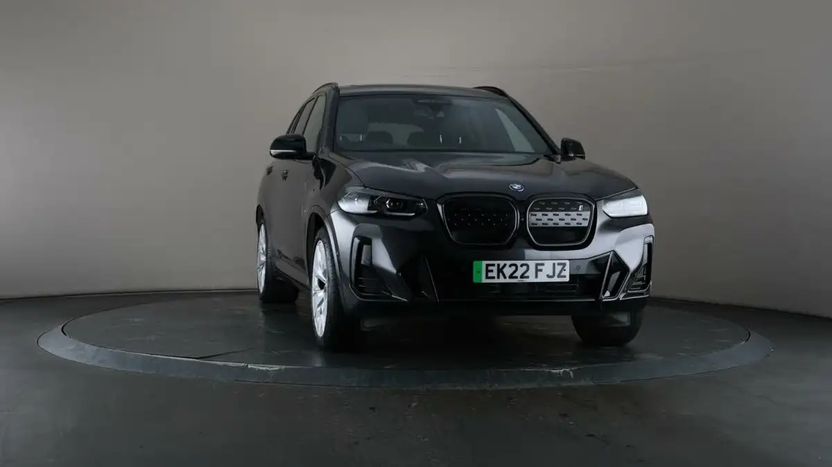 2022-bmw-ix3-e-m-sport-pro-big-43