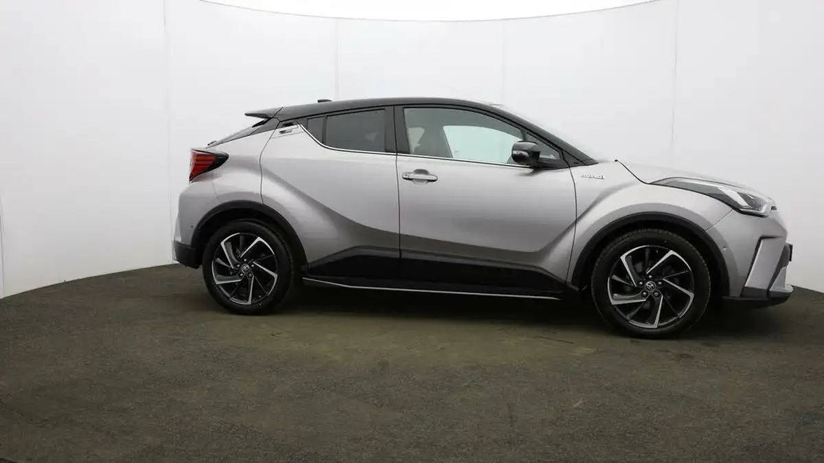2020-toyota-c-hr-20-vvt-i-dynamic-big-50