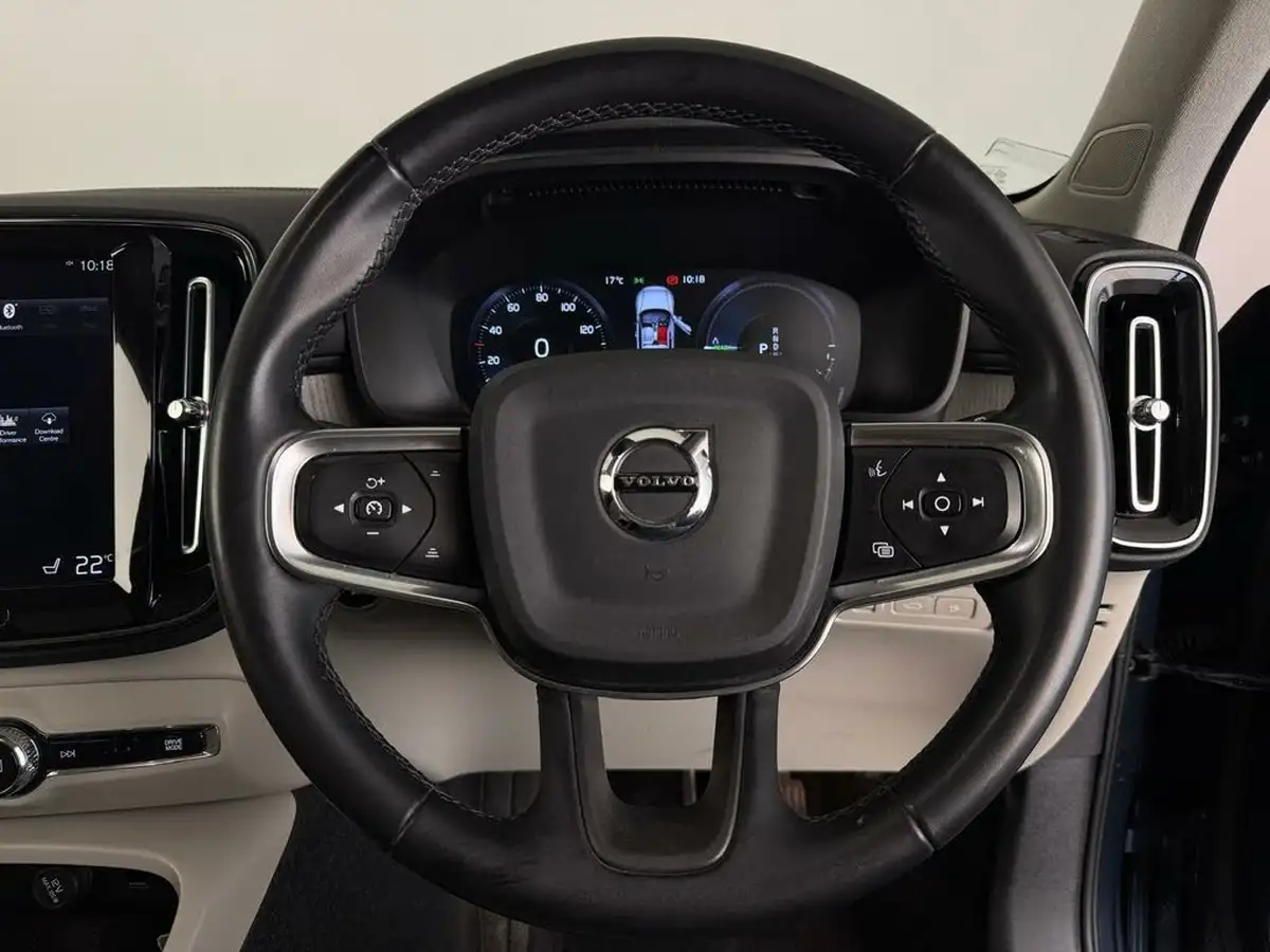 2021-volvo-xc40-15-t5-inscription-pro-258bhp-big-41