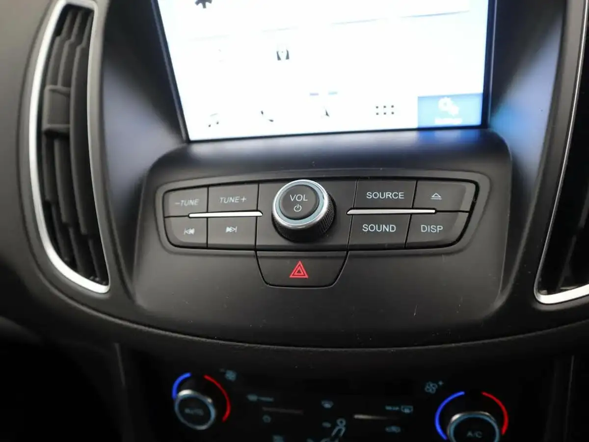 2018-ford-c-max-10t-titanium-125ps-big-19