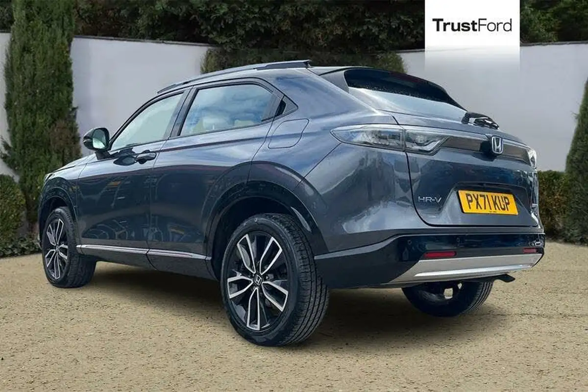 2022-honda-hr-v-15-i-mmd-advance-style-big-1
