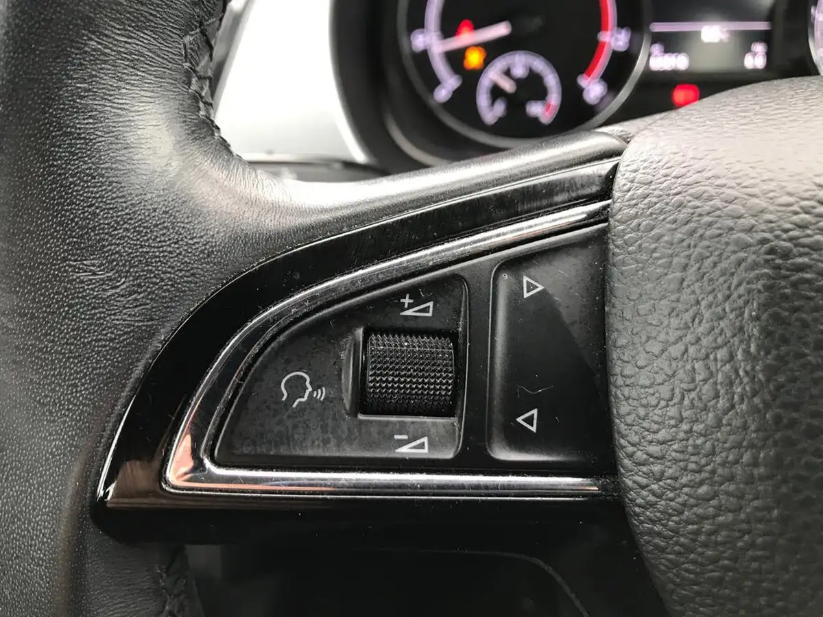 2019-skoda-fabia-10-mpi-colour-edition-75ps-ss-big-22