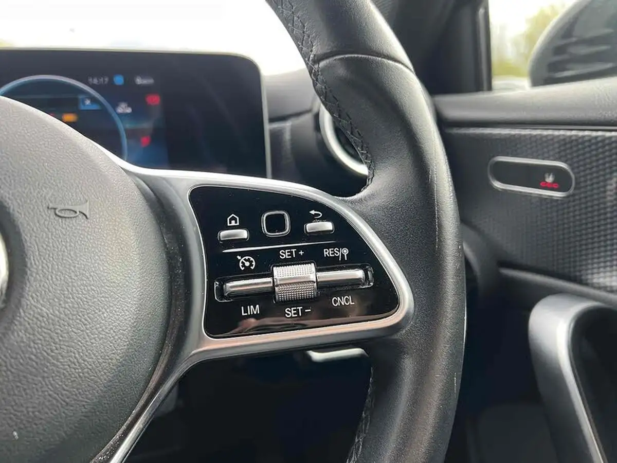 2019-mercedes-benz-a-class-13-a180-sport-executive-hatchback-5d-1332cc-big-32