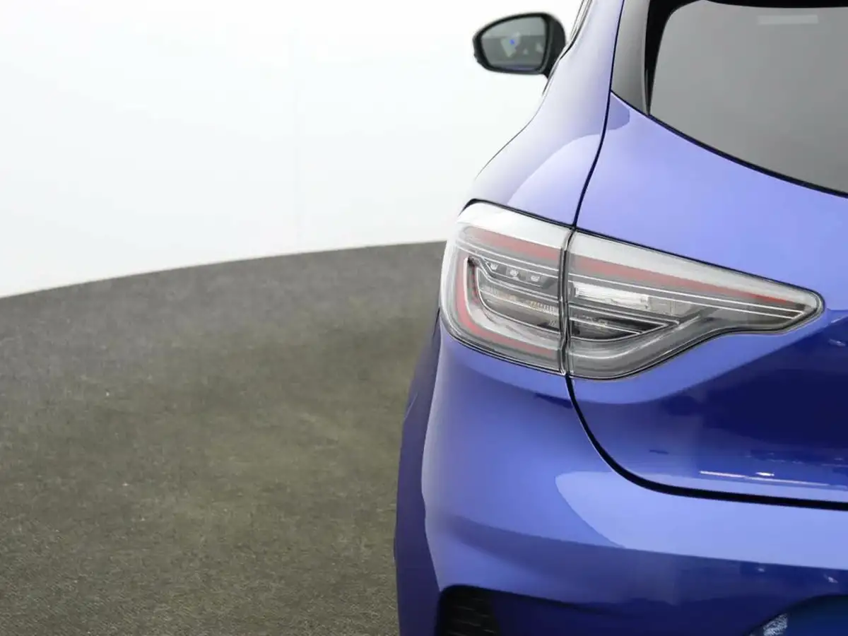 2024-renault-clio-16-esprit-alpine-big-45