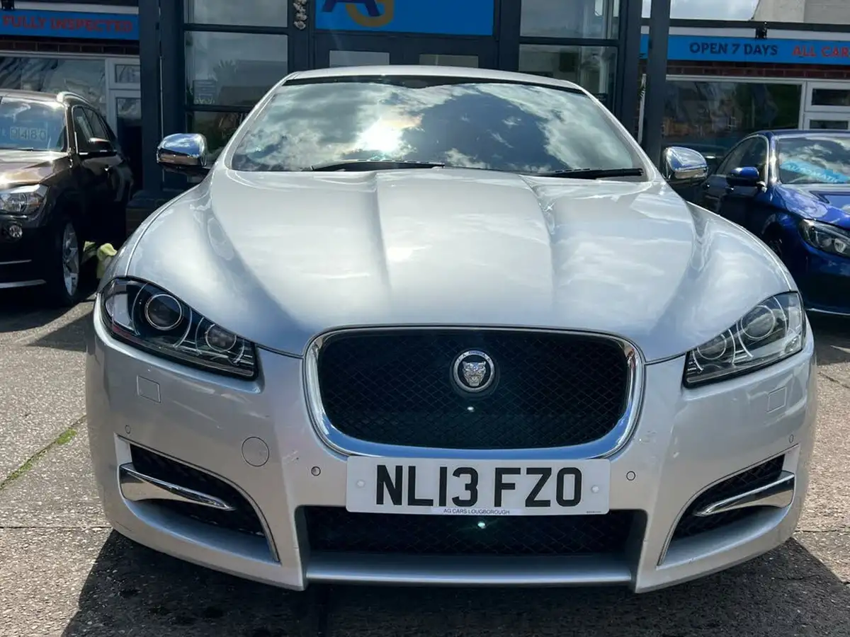 2013-jaguar-xf-22td-sport-200ps-ss-saloon-4d-auto-big-37