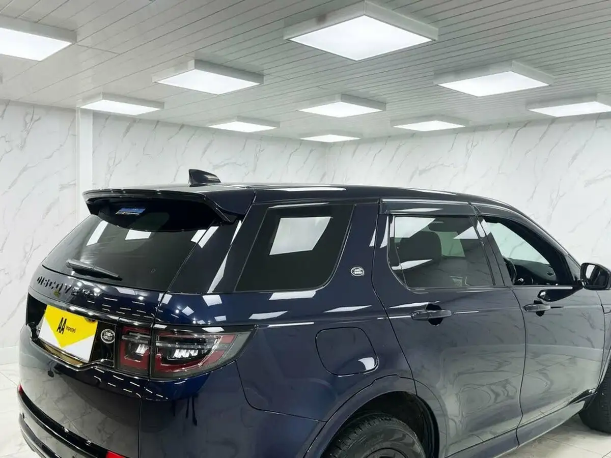 2021-land-rover-discovery-sport-20-d200-r-dynamic-se-big-12