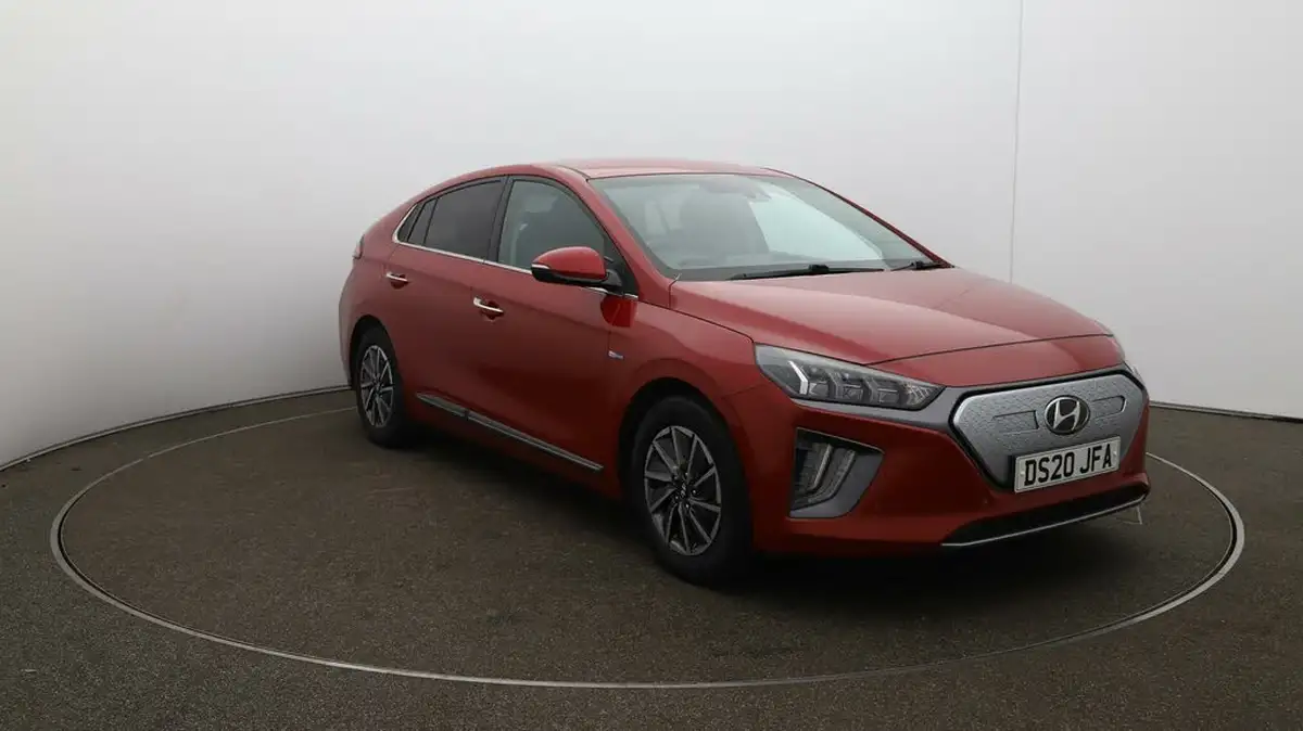 2020-hyundai-ioniq-e-premium-se-electric-100kw-big-36