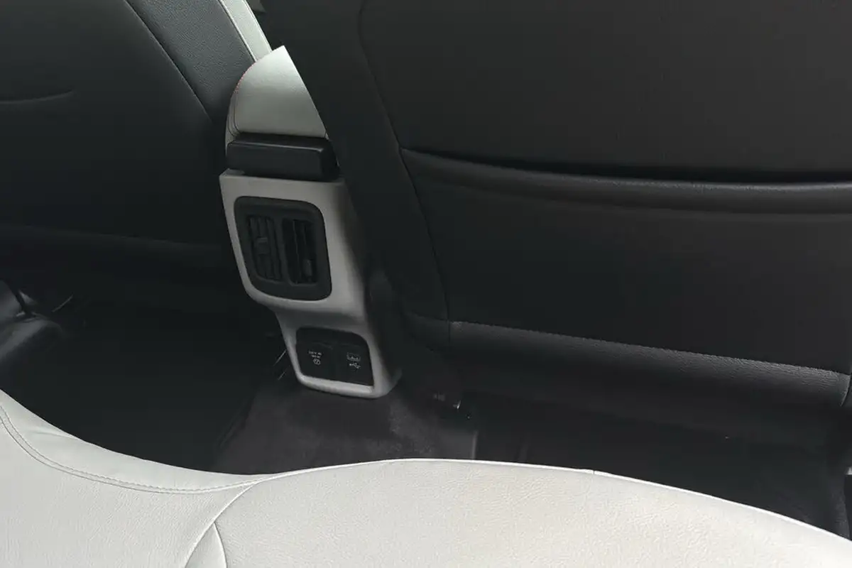 2021-jeep-compass-14-multiair-ii-limited-168bhp-4x4-auto-big-40